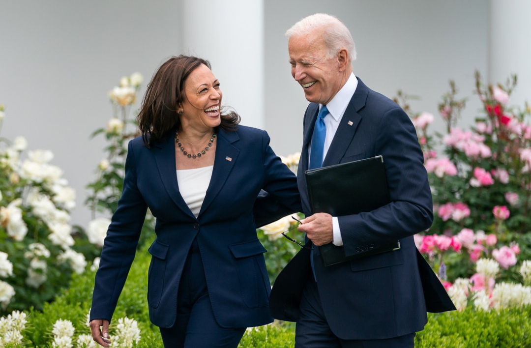 Biden abandona la carrera presidencial y nomina a Kamala Harris