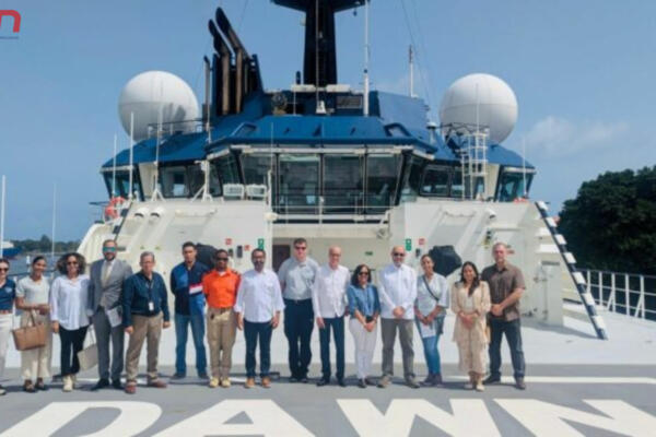 Comisión nacional de emergencias recibe al buque humanitario “MV DAWN”