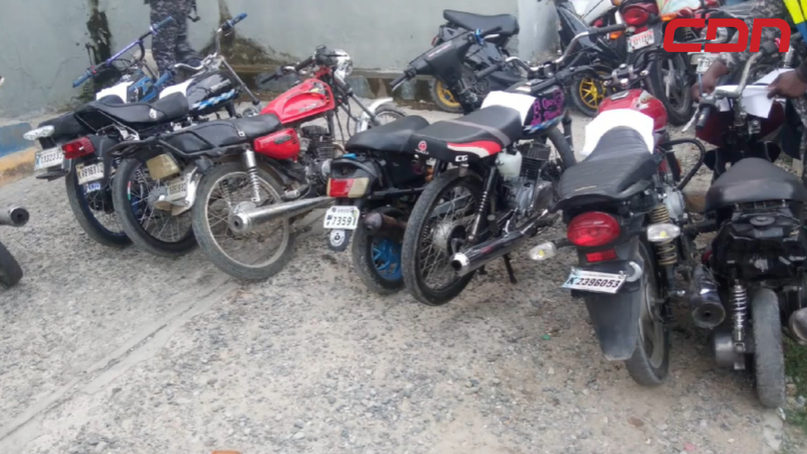15 motocicletas y 19 teléfonos celulares reportados como robados