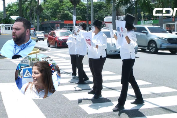 Realizan jornada de educación vial en Santiago para que los conductores de diferentes vehículos respeten las señales de tránsito. Foto: CDN Digital