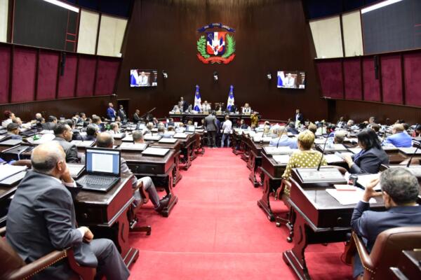 Ejecutivo busca aumento del Presupuesto 2025: ¿cuánto y para qué?