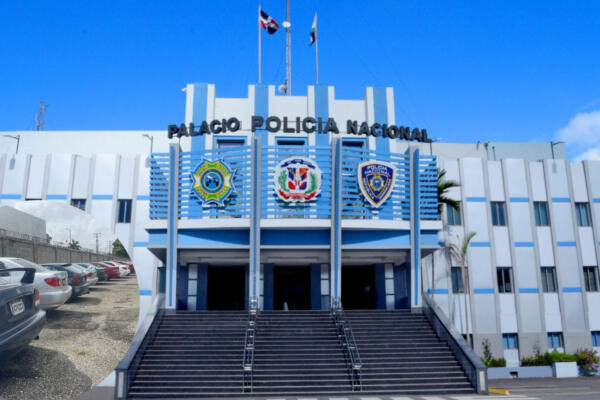 Policía Nacional frustra carrera clandestina en Santiago.