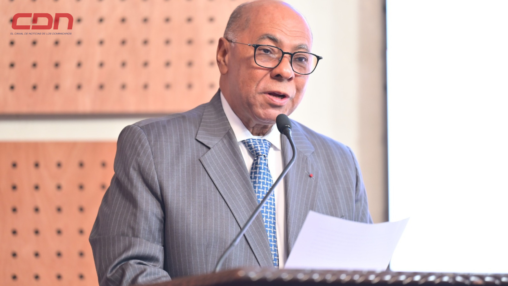 Milton Ray exhorta a próximos senadores y diputados legislar apegados a Constitución.