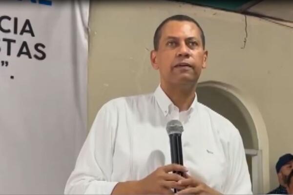 Gómez Mazara promueve en Cotuí propuesta de reforma del Poder Ejecutivo