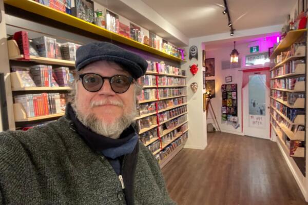 Guillermo del Toro solicita a Toronto que salve una histórica sala de cine de la ciudad. Foto fuente externa