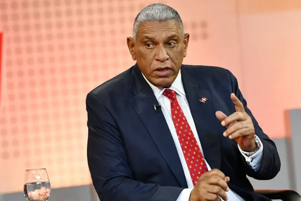 El funcionario afirma que no hay plan de seguridad perfecto, pero asegura que esta gestión dejará un gran legado. Foto: ElCaribe