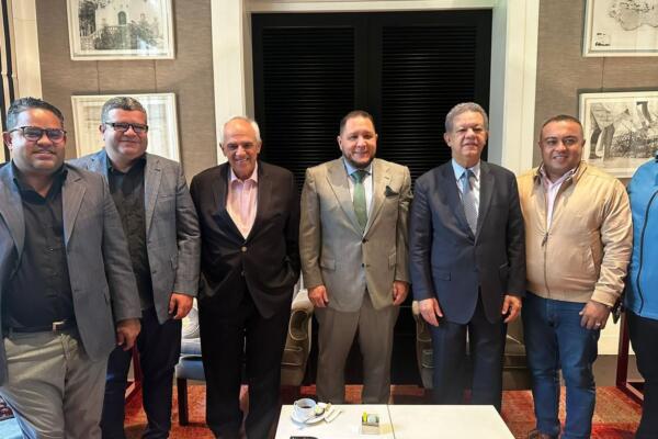Leonel junto a dirigentes de la oposición venezolana
Foto: fuente externa
