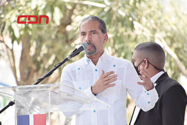 ”El haitiano que se sienta maltratado tiene su país al lado”, dice presidente efemérides patrias.