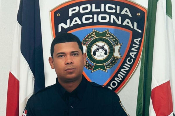 Renuncia Dixon Rojas vocero de la Policía Nacional en La Vega.