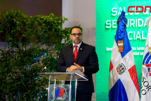 Defensor del Pueblo dice urge modificación a ley de seguridad social.