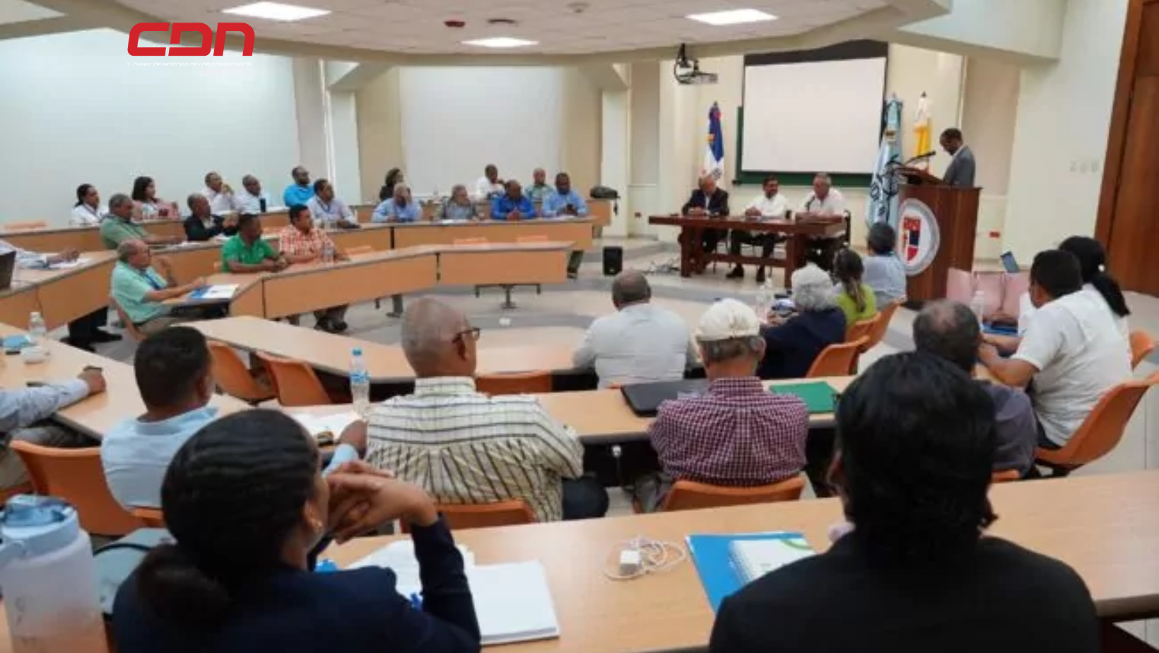 Indrhi y Unesco impulsan capacitación en gestión de riesgos climáticos e hidrológicos. (foto, fuente externa)