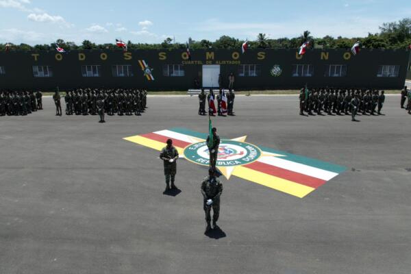 Presidente Abinader inaugura nuevas instalaciones del Batallón de Infantería 