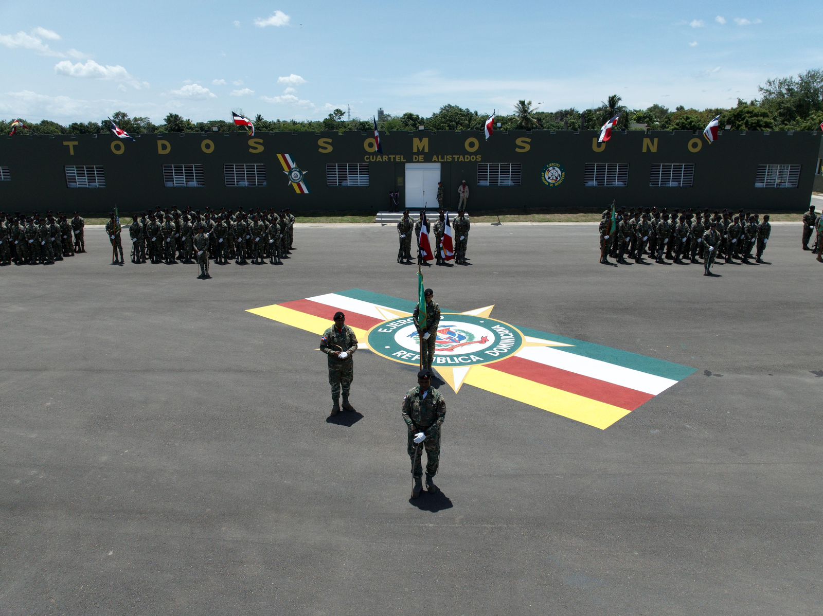 Presidente Abinader inaugura nuevas instalaciones del Batallón de Infantería