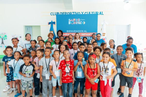 Alcaldía celebra campamento