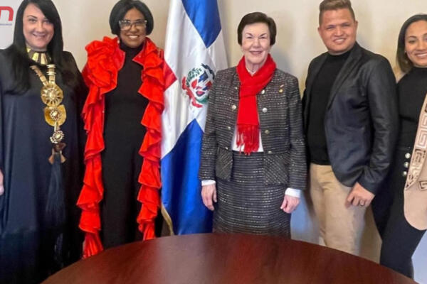 Sonia Guzmán: Diseñadores de moda dominicanos son orgullo nacional