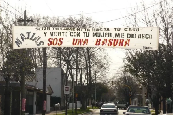 La infidelidad es muy denunciada en este tipo de anuncios
Foto: Carlos García