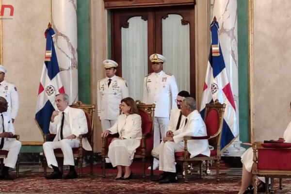 Presidente Abinader recibe cartas credenciales  nuevos embajadores