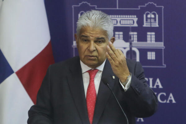 Panamá no descarta ofrecer asilo político a Seguidores de Maduro