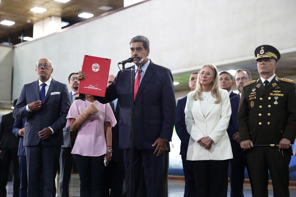 Venezuela: Maduro pide al Supremo que "aclare todo lo que haya que aclarar" sobre las elecciones