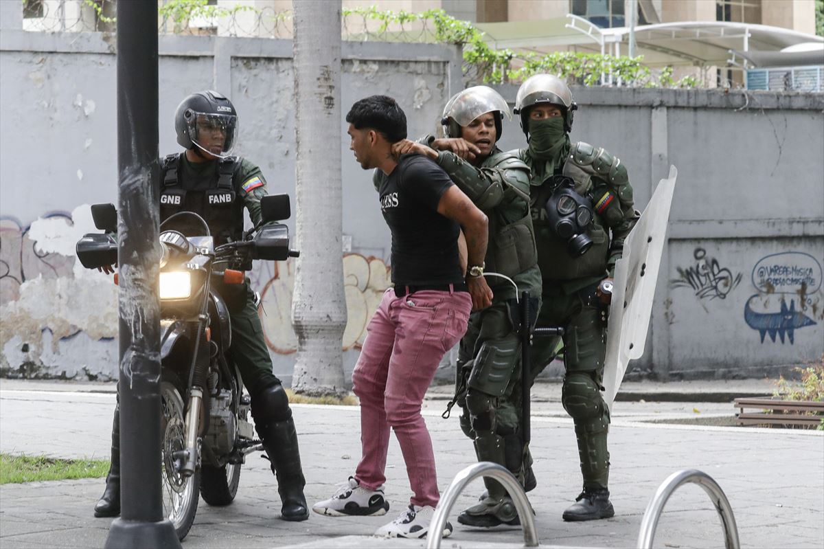 Más de 1,200 detenidos en protestas contra el resultado de las elecciones en Venezuela