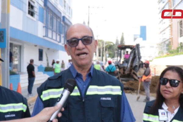 Andrés Burgos, director de la Corporación del Acueducto y Alcantarillado de Santiago (Coraasan) 