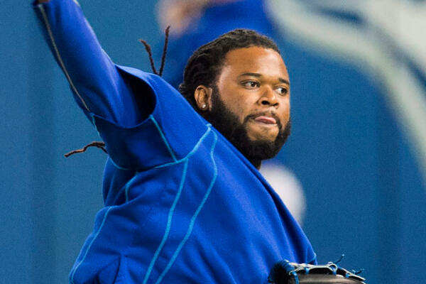 Cueto fue convocado a dos Juegos de Estrellas, con los Rojos en 2014 y los Gigantes en 2016, con una parada previa en Kansas City, donde solidificó la rotación de abridores para dar el impulso que significó avanzar a playoffs, lo que finalmente le valió un anillo de campeón.

