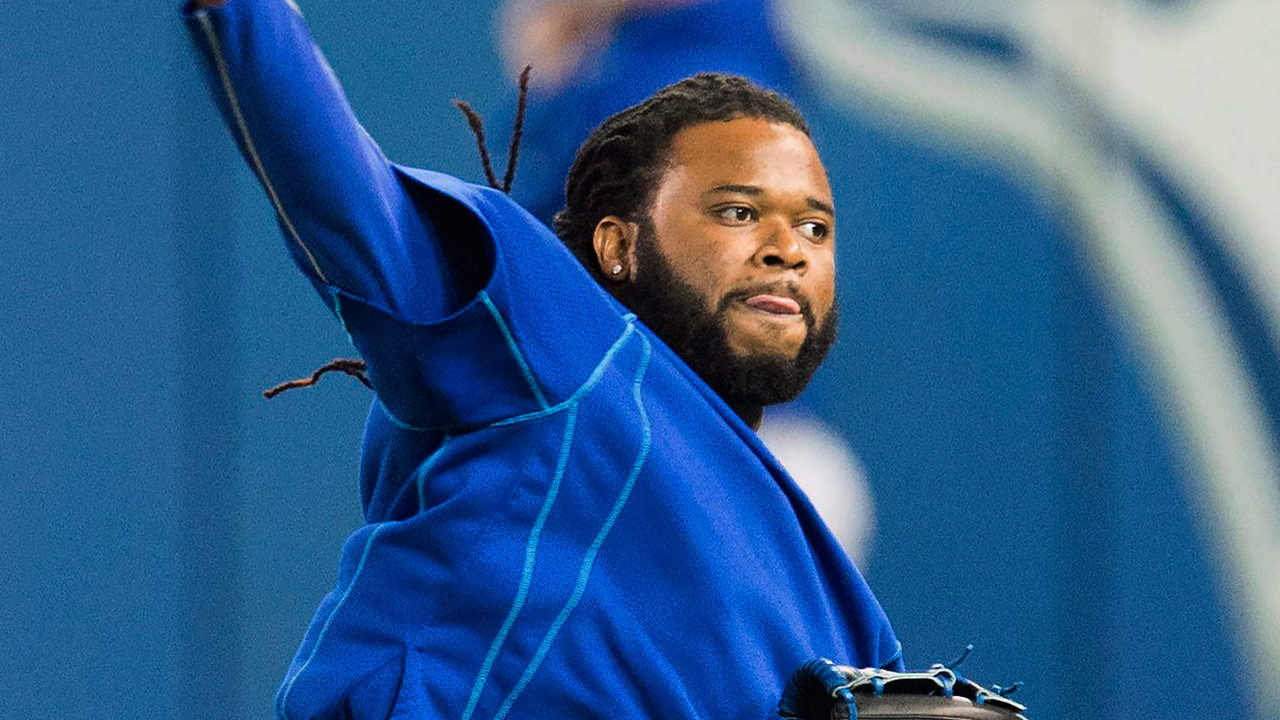 Cueto fue convocado a dos Juegos de Estrellas, con los Rojos en 2014 y los Gigantes en 2016, con una parada previa en Kansas City, donde solidificó la rotación de abridores para dar el impulso que significó avanzar a playoffs, lo que finalmente le valió un anillo de campeón.