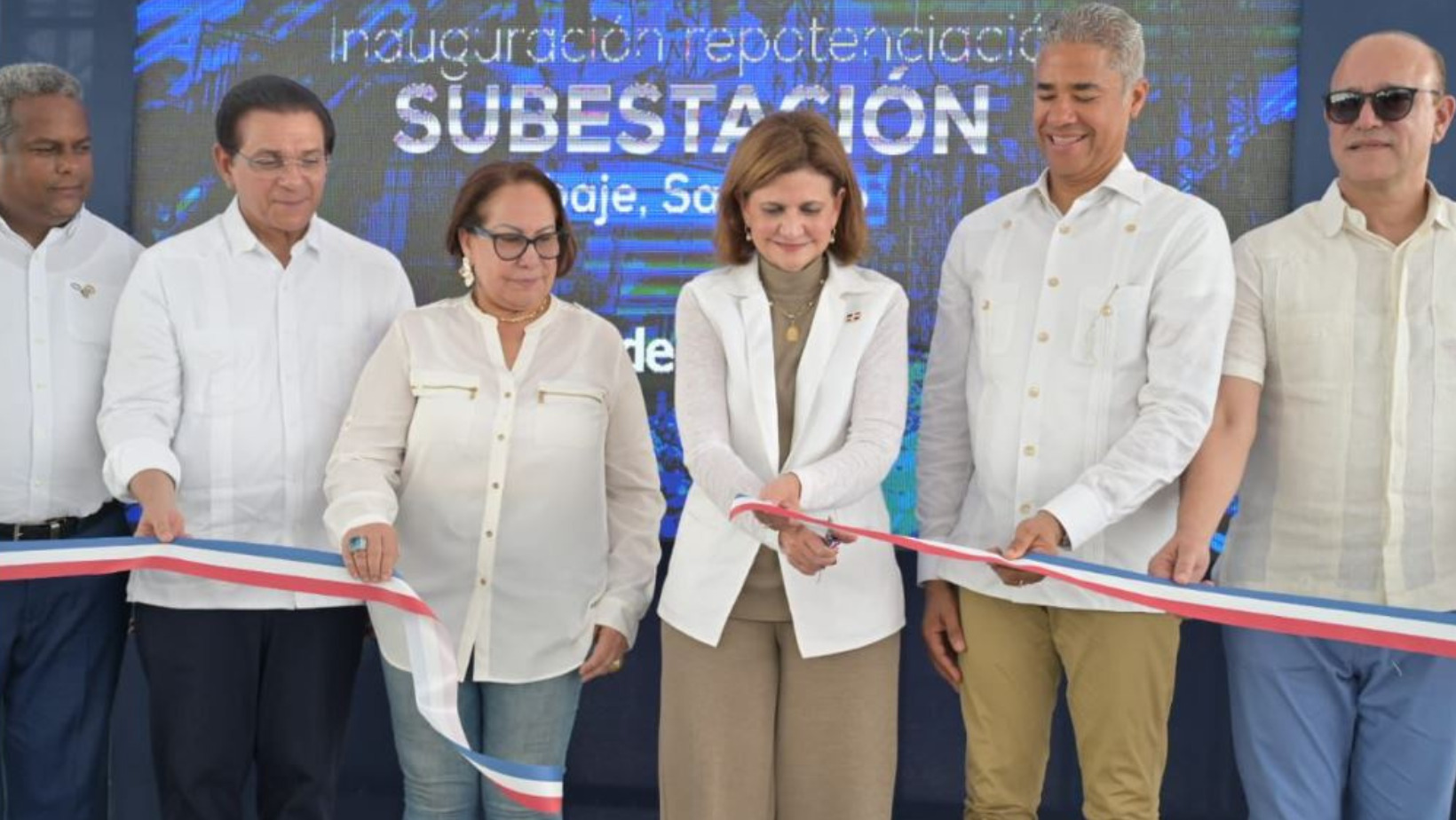 Raquel Peña y Edenorte inauguran subestaciones en Santiago