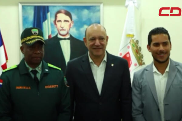 alcalde de Santiago, Ulises Rodríguez junto al general Francisco Osoria De La Cruz