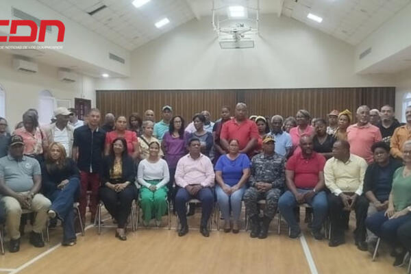 En la reunión se escucharon las opiniones de los activistas sociales de esta demarcación. Foto: CDN Digital 