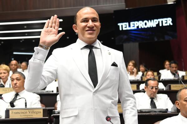 Diputado Frank Ramírez reitera compromiso con bienestar comunitario