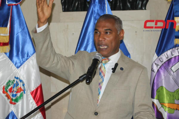 Gerardo Roa califica de Despropósito la propuesta de fusionar Mescyt y Minerd