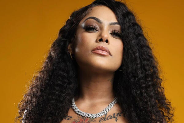 Wanda Díaz se estrena oficialmente en el género musical en que está su hija