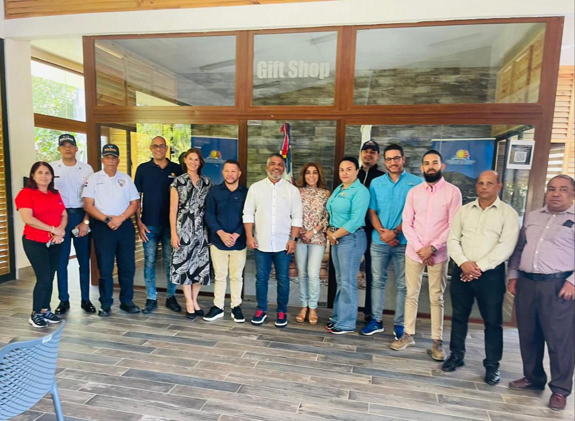 Mitur conforma mesa de seguridad turística en Jarabacoa