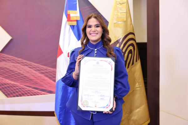 Michel-Ortiz-diputada-Parlacen-CDN-Digital.