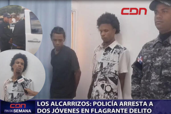 Policía arresta a dos jóvenes en flagrante delito en Los Alcarrizos