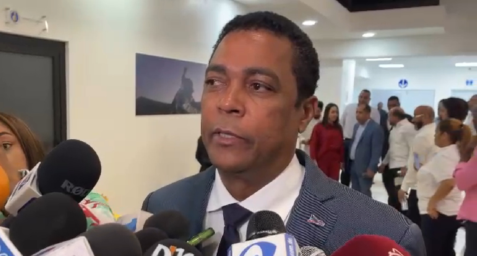 presidente de la Liga Municipal Dominicana(LMD), Víctor D”Aza