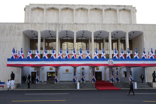 Teatro Nacional es el escenario de la juramentación de Abinader y Raquel Peña
Foto: fuente externa