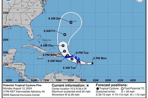 Pronóstico de cinco días de la trayectoria de la tormenta tropical Ernesto en el Atlántico. EFE/NHC