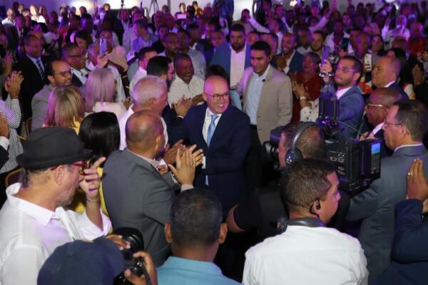 Candidatura de Domínguez Brito logra gran acogida y valoración por parte del PLD 