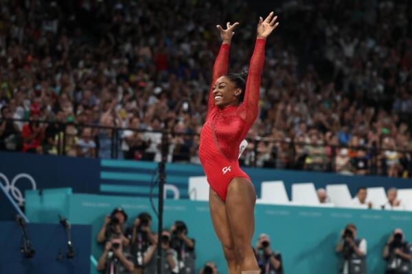Simone Biles logra su tercera medalla de oro de los Juegos Olímpicos de París