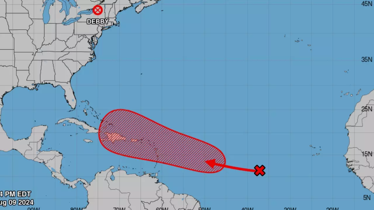 Onda tropical con cada vez mayor probabilidad de alcanzar la categoría de huracán tropical. Foto: Fuente externa