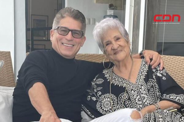 Iván Ruiz, y su madre, Dorothy Guerrero Caccavelli. 