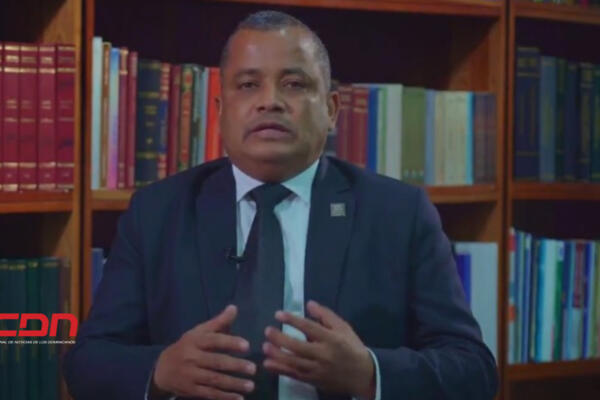 Francisco Contreras continúa como director de Proedemaren
