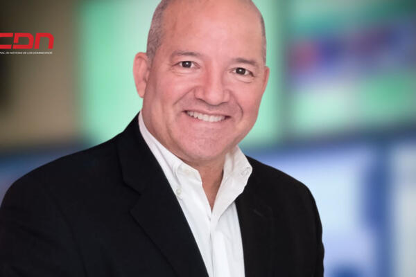 Periodista Willie Lora asume dirección internacional Multimedios Su Mundo