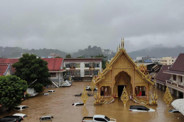 Birmania pide ayuda por las inundaciones y mejora la situación en Tailandia y Vietnam