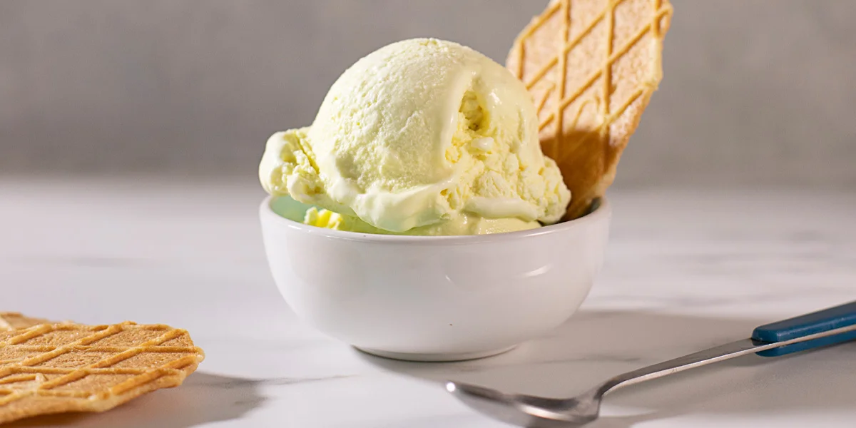 El desafío viral de Dua Lipa: Helado de vainilla con aceite de oliva y sal