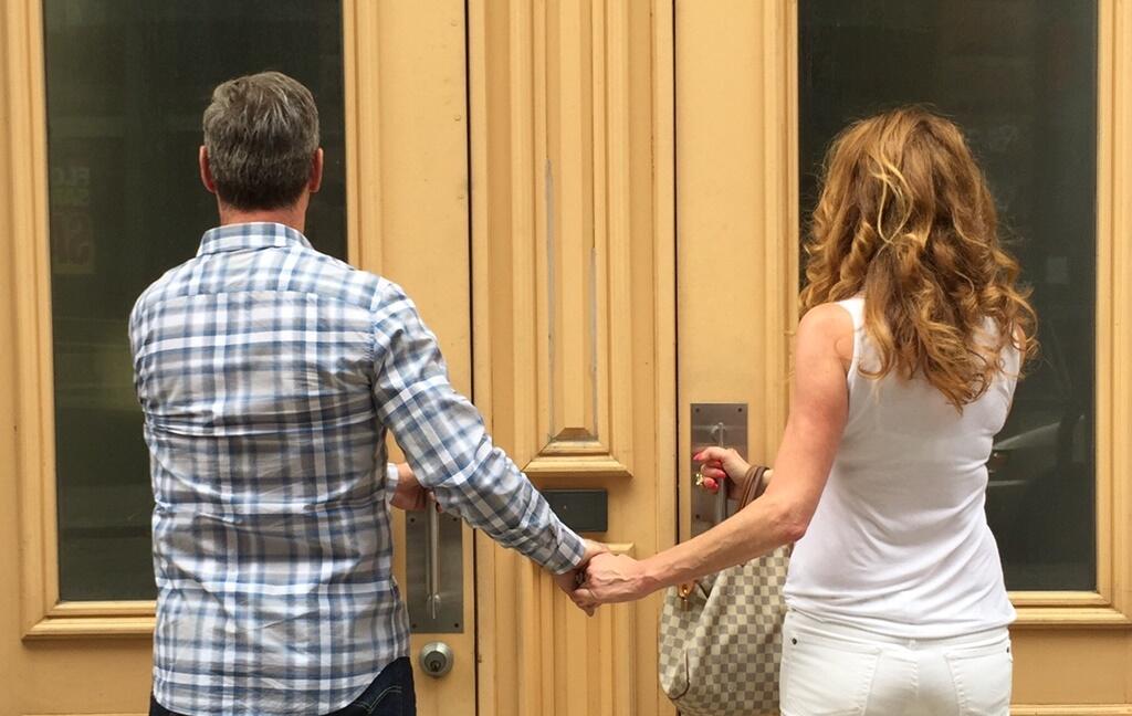 Aumenta tendencia de parejas casadas que viven separadas