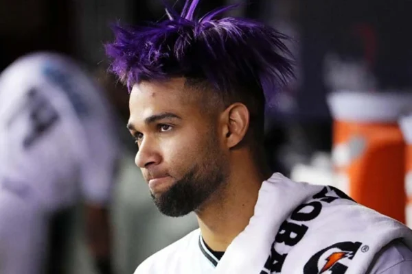Gurriel llegó a los D-backs en un intercambio con los Azulejos en la temporada baja pasada (2022) y fue un impulso para la alineación durante su inesperada carrera rumbo a la Serie Mundial. Fue nombrado por primera vez al primer equipo All-Star mientras bateó para .261 con 24 cuadrangulares y 82 carreras producidas. 