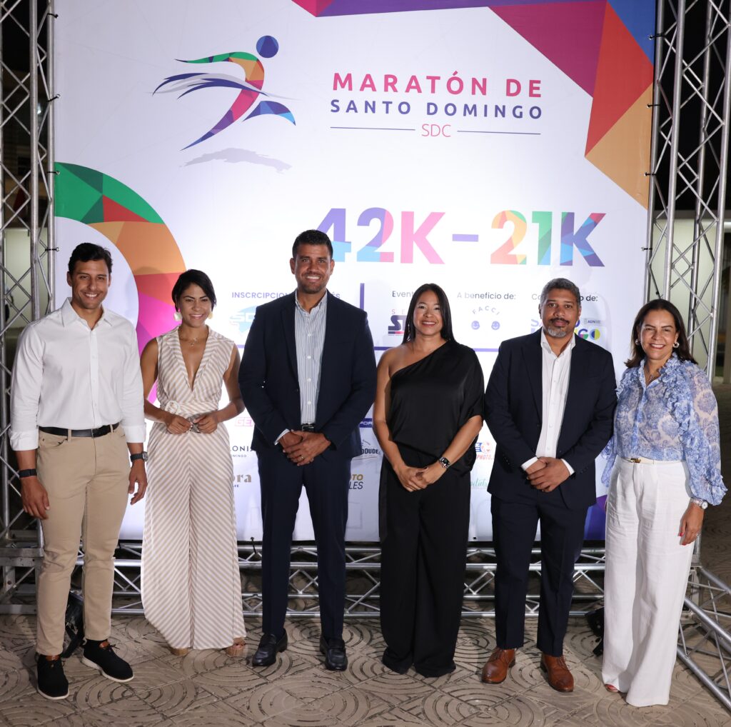 La competición tiene sus rutas certificadas y es clasificatorio, generando puntos para los maratones que pertenecen a la Abbott World Marathon Majors. El maratón de Santo Domingo está certificado por la Association of International Marathons (AIMS) y la International Association of Athletics Federations (IAFFS Athletics).